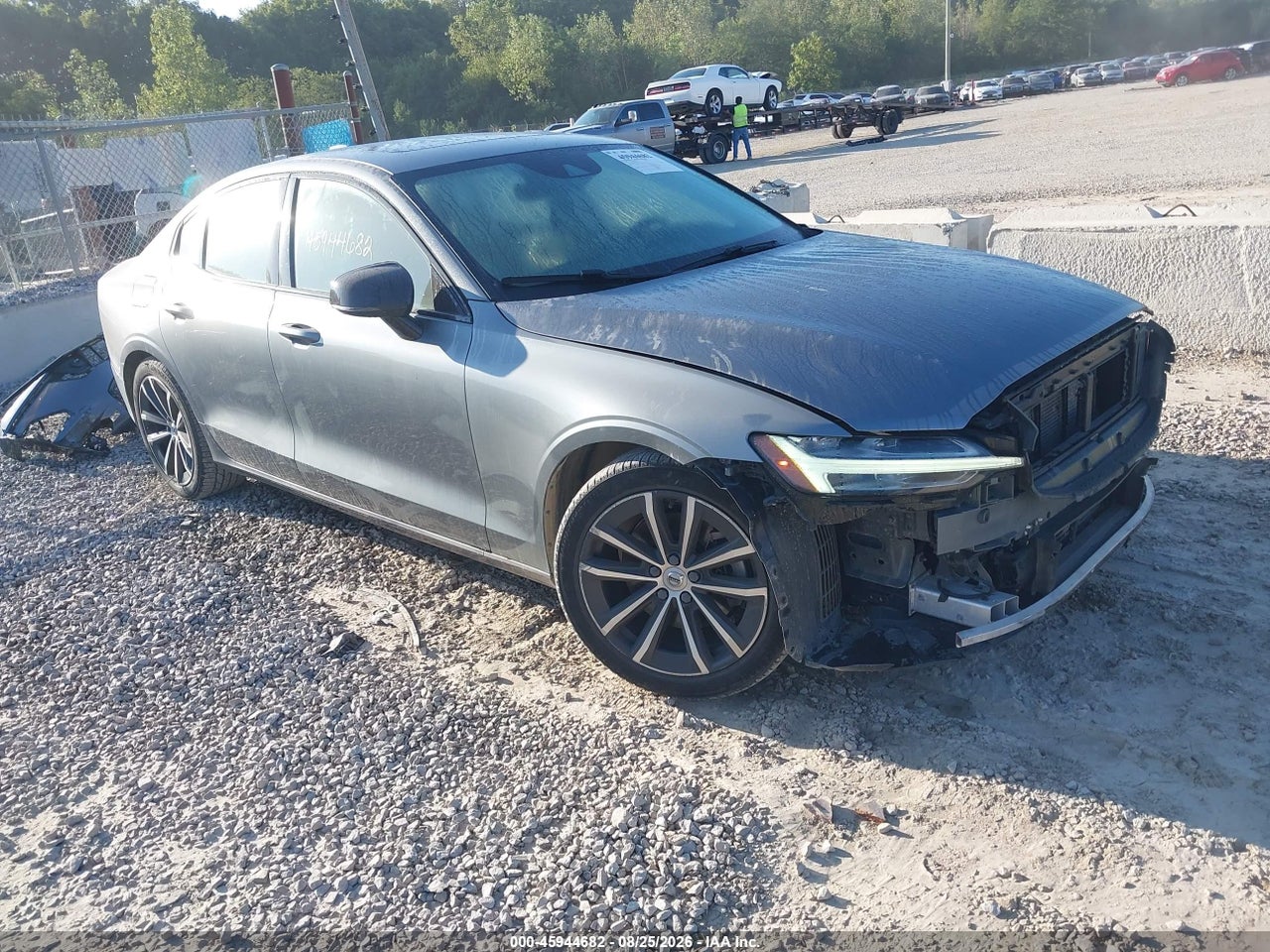 7JR102TZ3MG****** · 2021 VOLVO S60 T5 MOMENTUM
