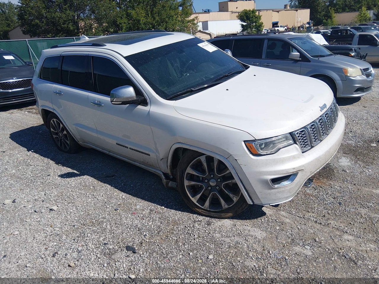 1C4RJFCT8HC****** · 2017 JEEP GRAND CHEROKEE OVERLAND