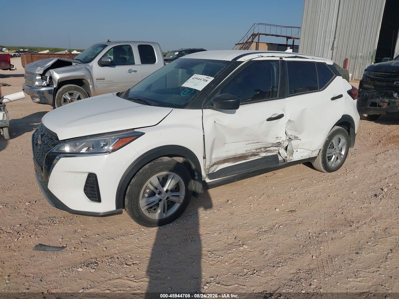 2024 NISSAN KICKS S XTRONIC CVT · 2/11
