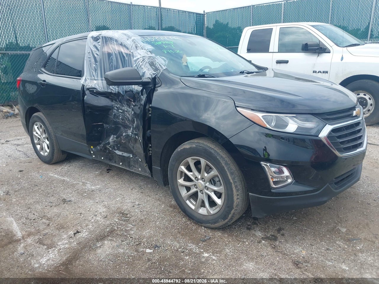 2GNAXHEV2M6****** · 2021 CHEVROLET EQUINOX FWD LS
