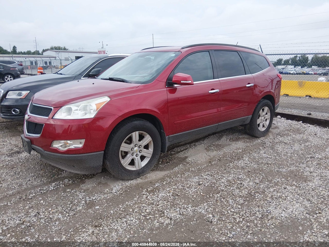 2012 CHEVROLET TRAVERSE LT W/1LT · 2/11
