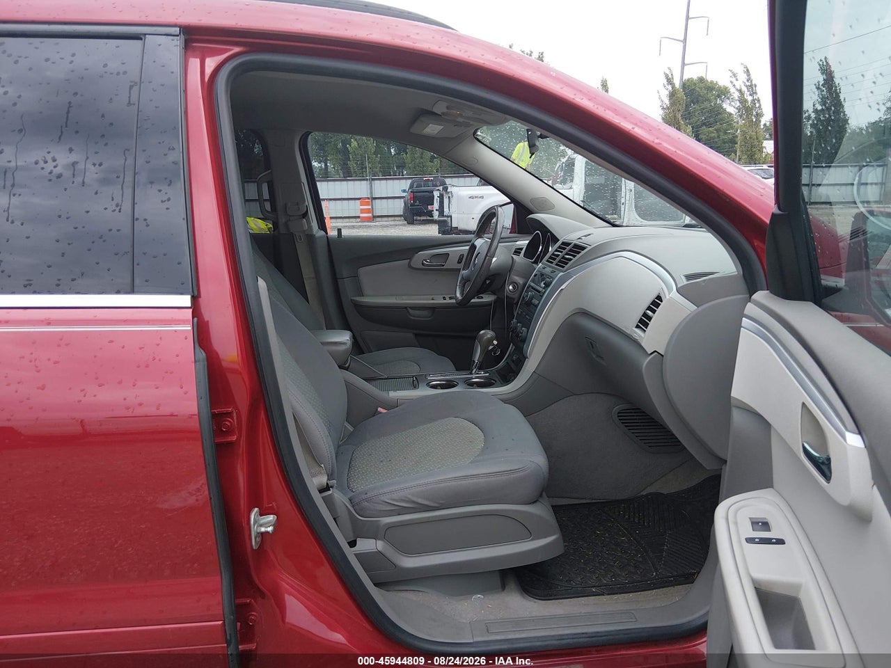 2012 CHEVROLET TRAVERSE LT W/1LT · 5/11