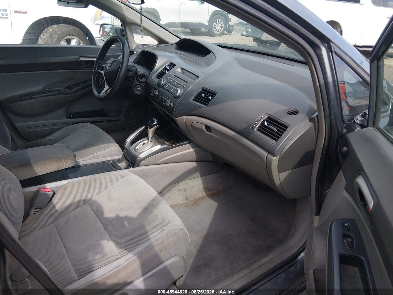 2011 HONDA CIVIC LX · 5/11