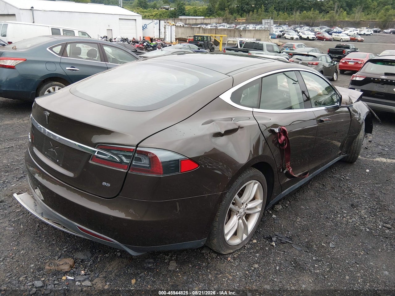 5YJSA1H15EF****** · 2014 TESLA MODEL S P85 · 4/10