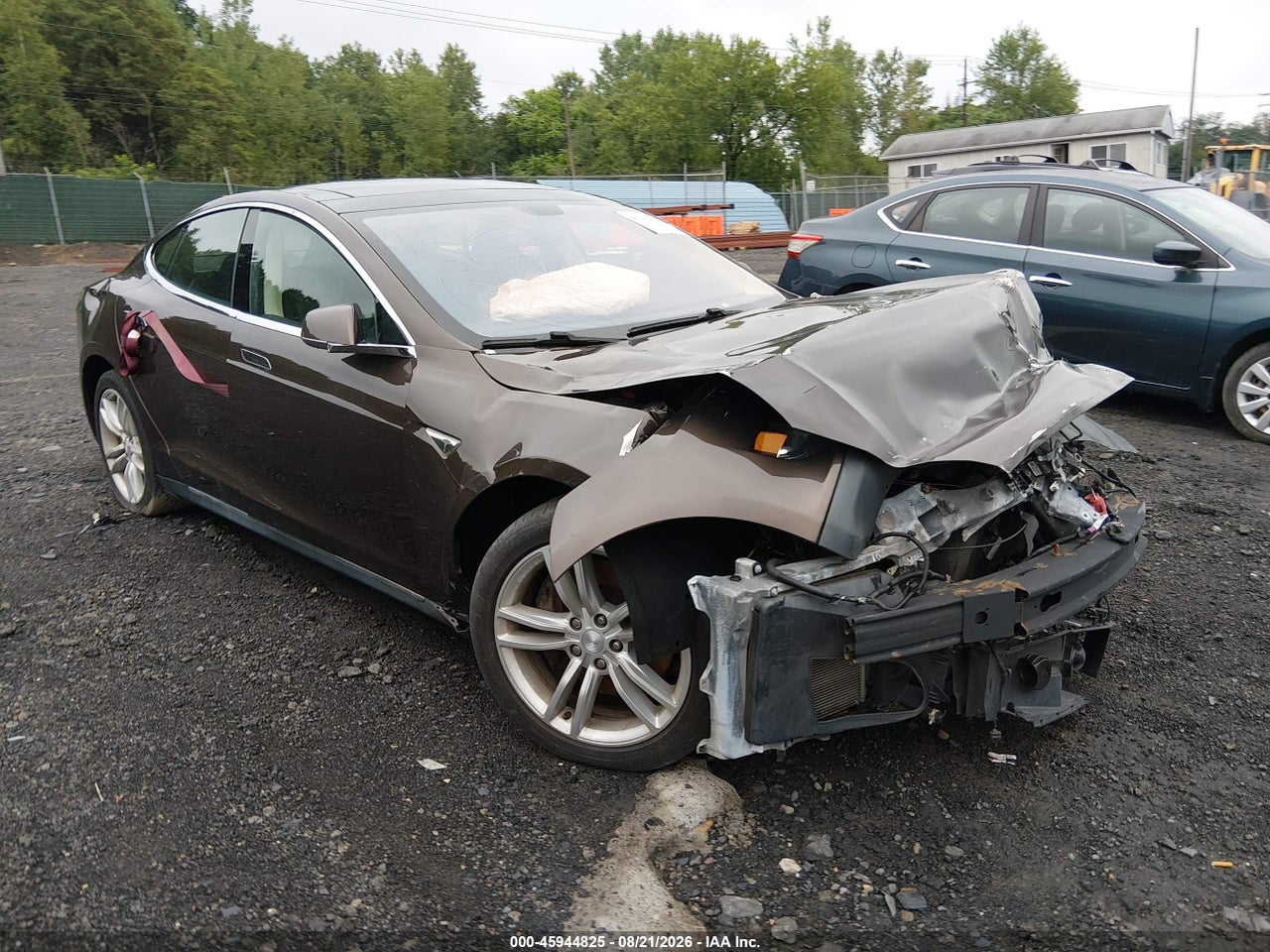 2014 TESLA MODEL S P85