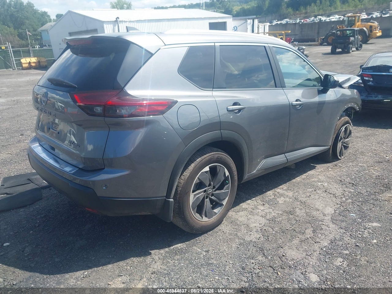 2024 NISSAN ROGUE SV INTELLIGENT AWD · 4/11