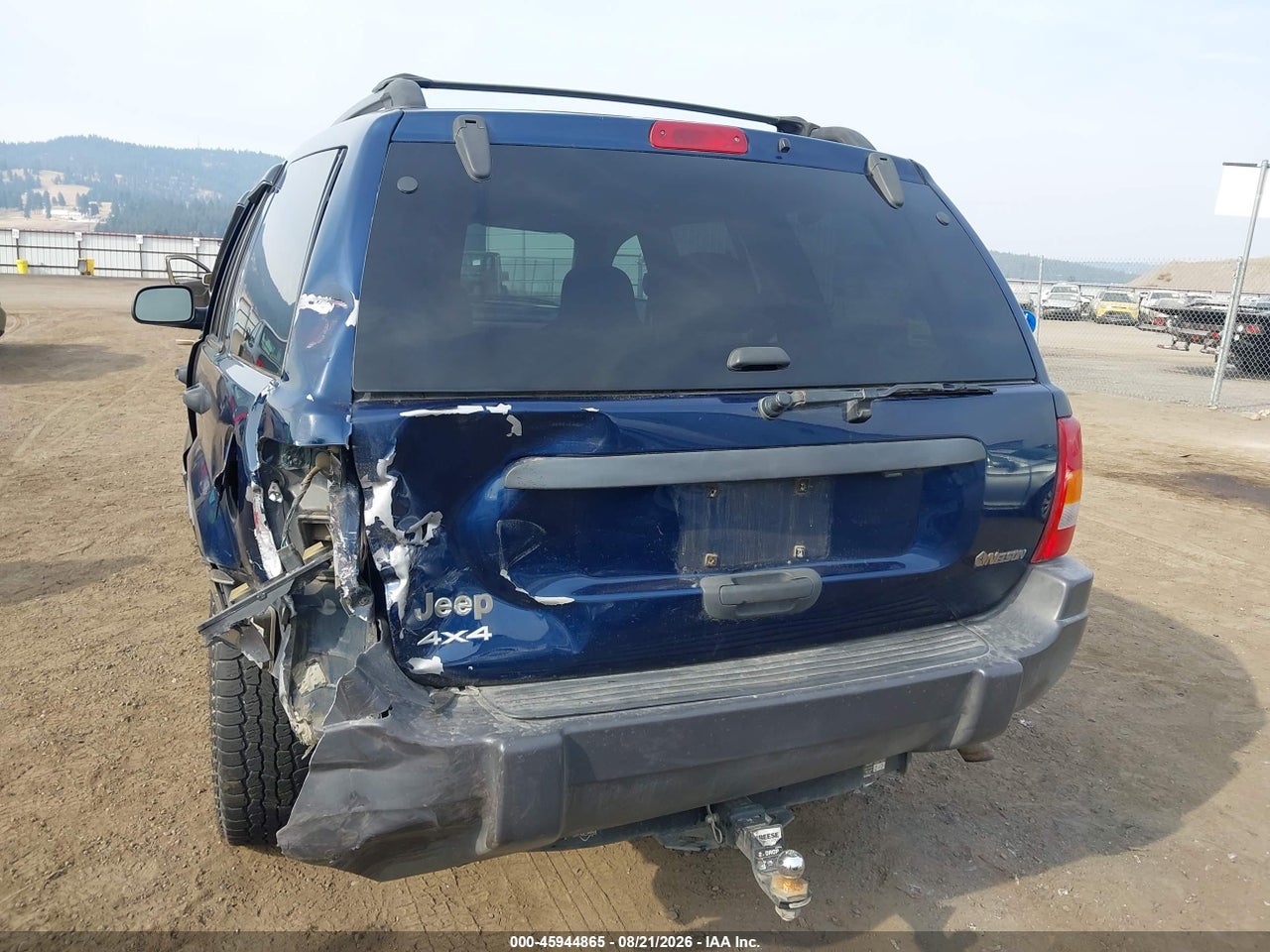 2003 JEEP GRAND CHEROKEE LAREDO · 6/10