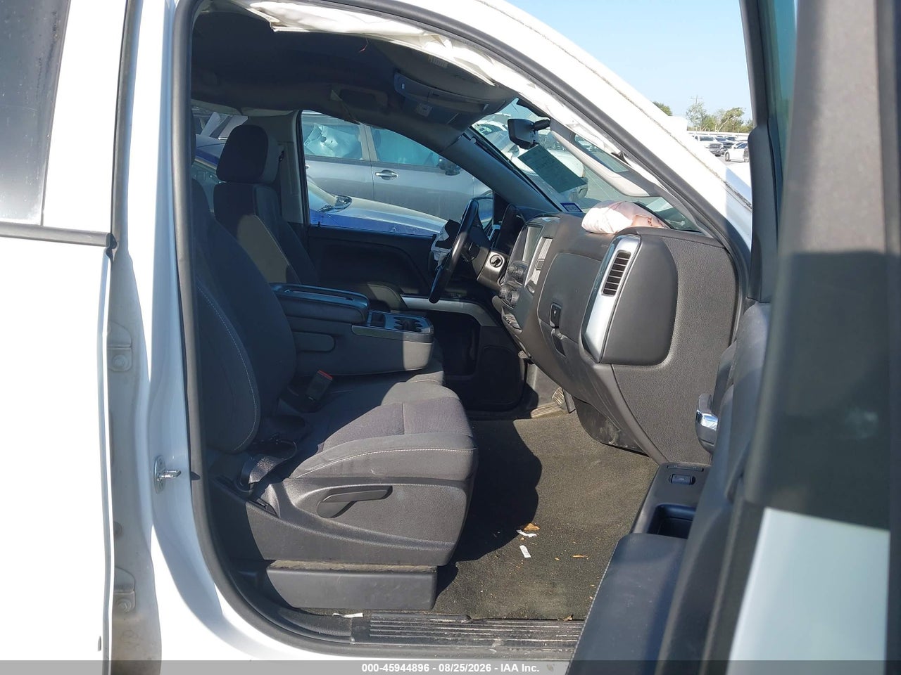 2018 CHEVROLET SILVERADO 1500 1LT · 5/11