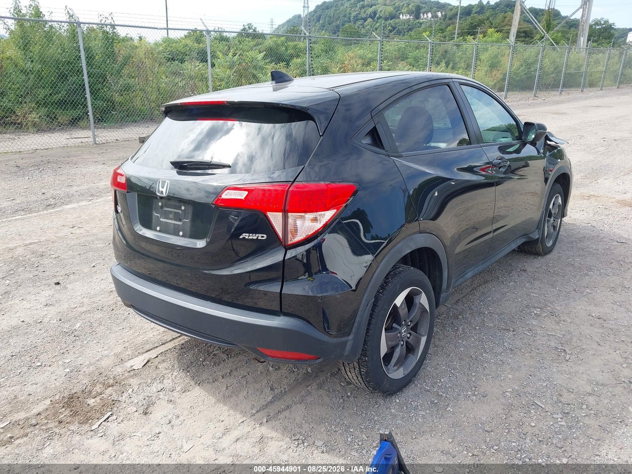 2018 HONDA HR-V EX · 4/10