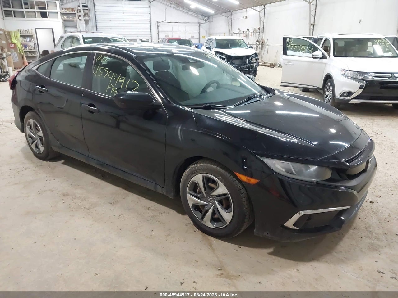 2HGFC2F6XKH****** · 2019 HONDA CIVIC LX