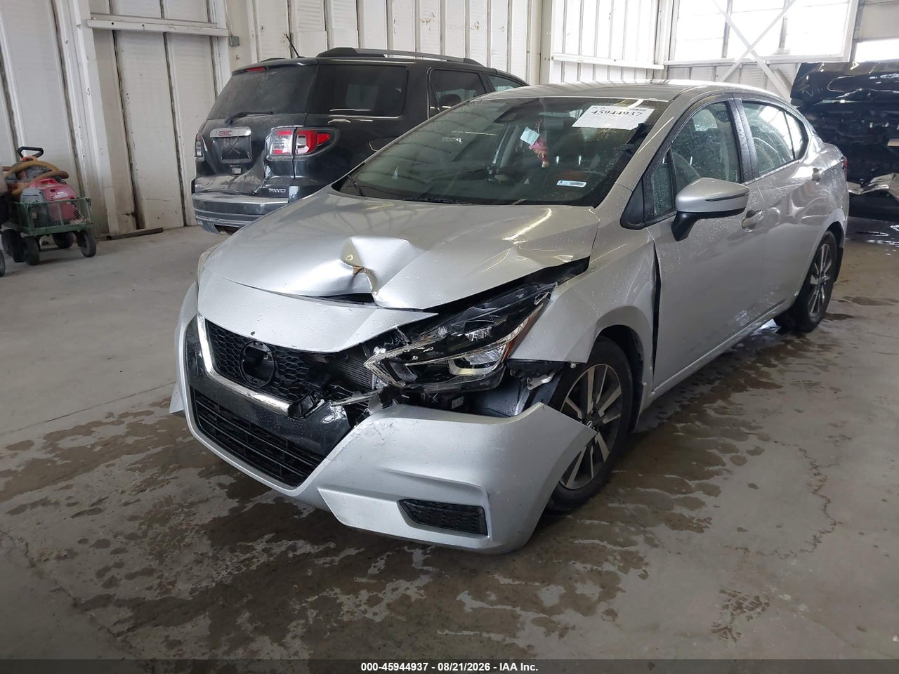 2021 NISSAN VERSA SV XTRONIC CVT · 2/11