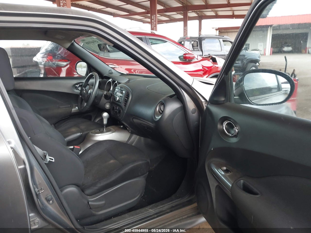 2013 NISSAN JUKE S · 5/10