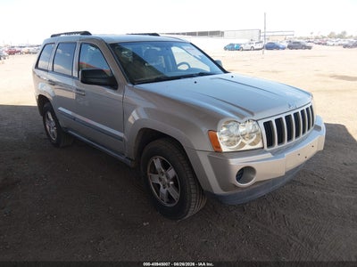 1J8GS48KX7C****** · 2007 JEEP GRAND CHEROKEE LAREDO