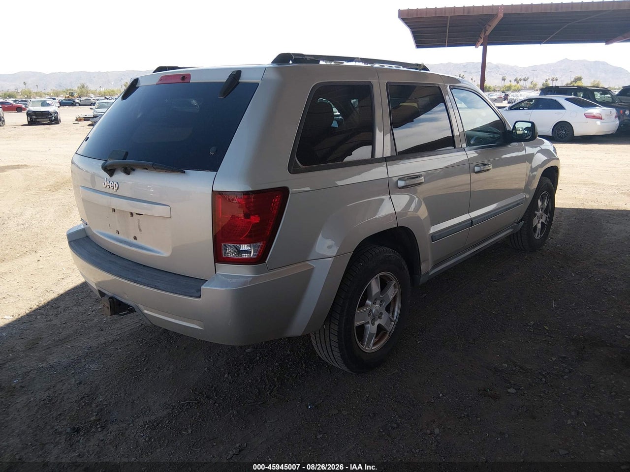 2007 JEEP GRAND CHEROKEE LAREDO · 4/10