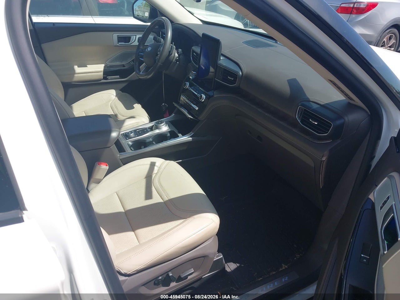 2021 FORD EXPLORER PLATINUM · 5/11