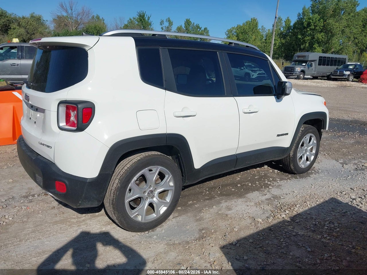 2017 JEEP RENEGADE LIMITED · 4/11