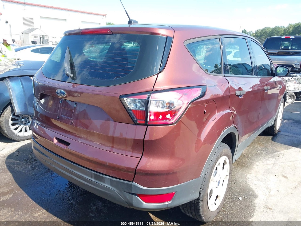 2018 FORD ESCAPE S · 4/11