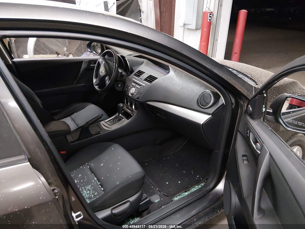 2010 MAZDA MAZDA3 · 5/11