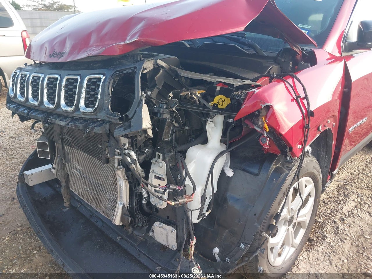 2025 JEEP COMPASS LATITUDE 4X4 · 6/11