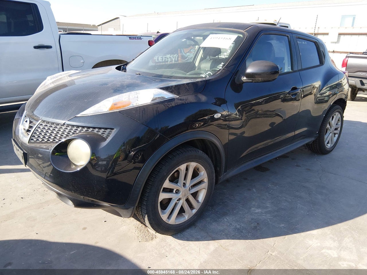2012 NISSAN JUKE SL · 2/11