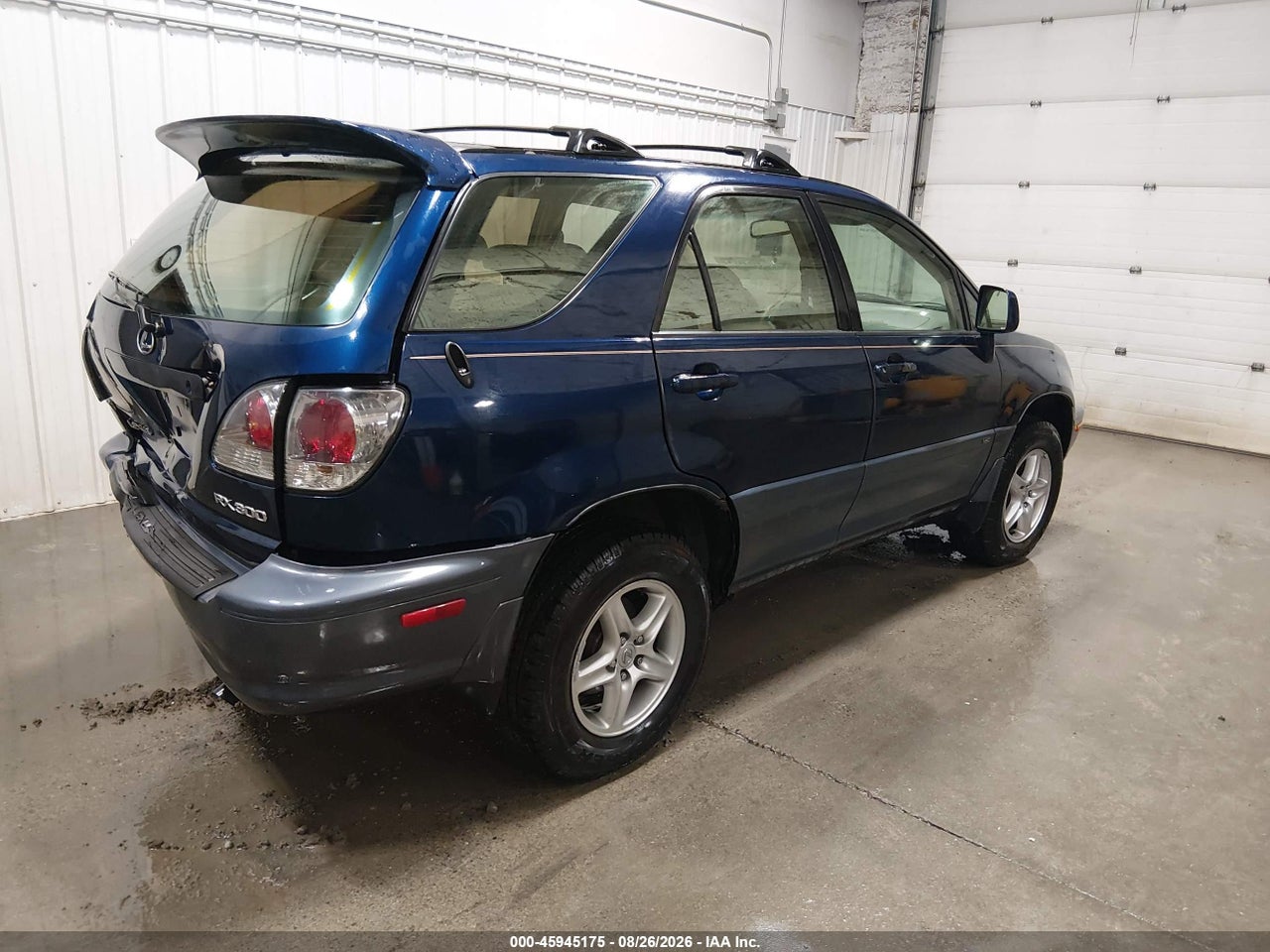 2001 LEXUS RX 300 · 4/11