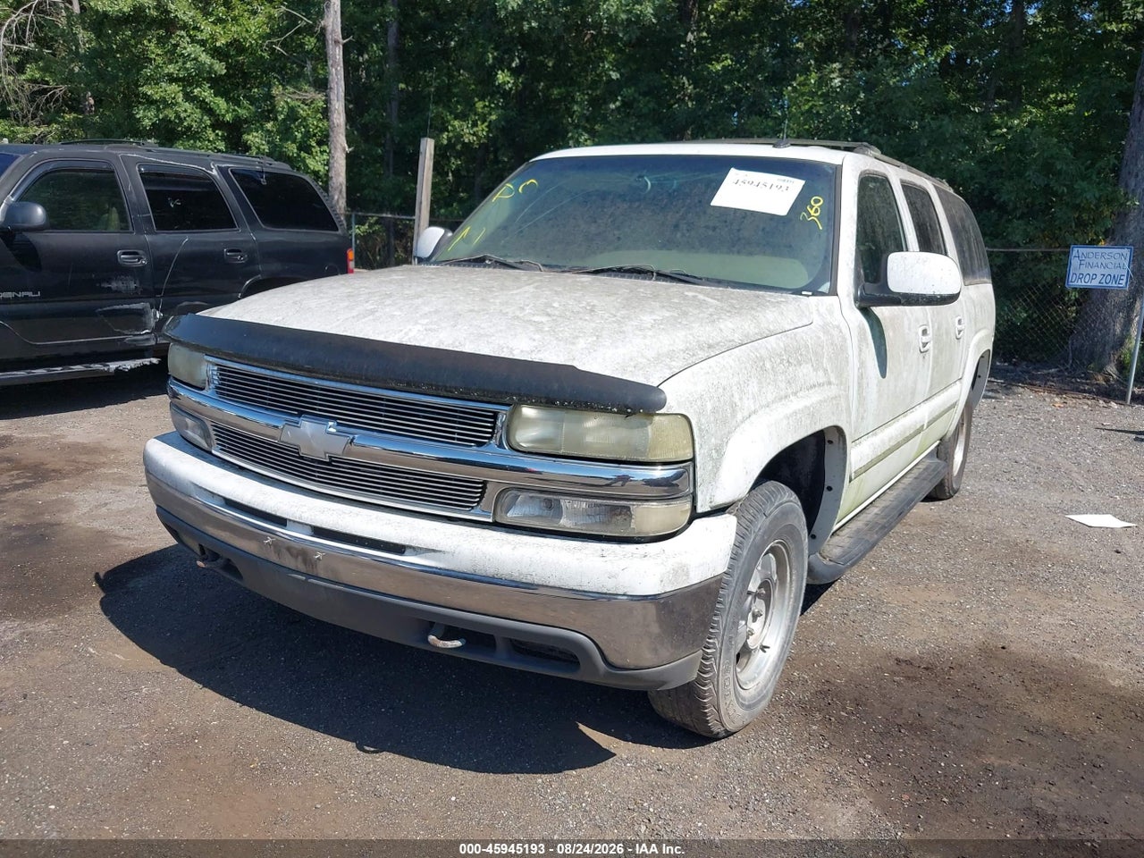 2003 CHEVROLET SUBURBAN 1500 LT · 2/11