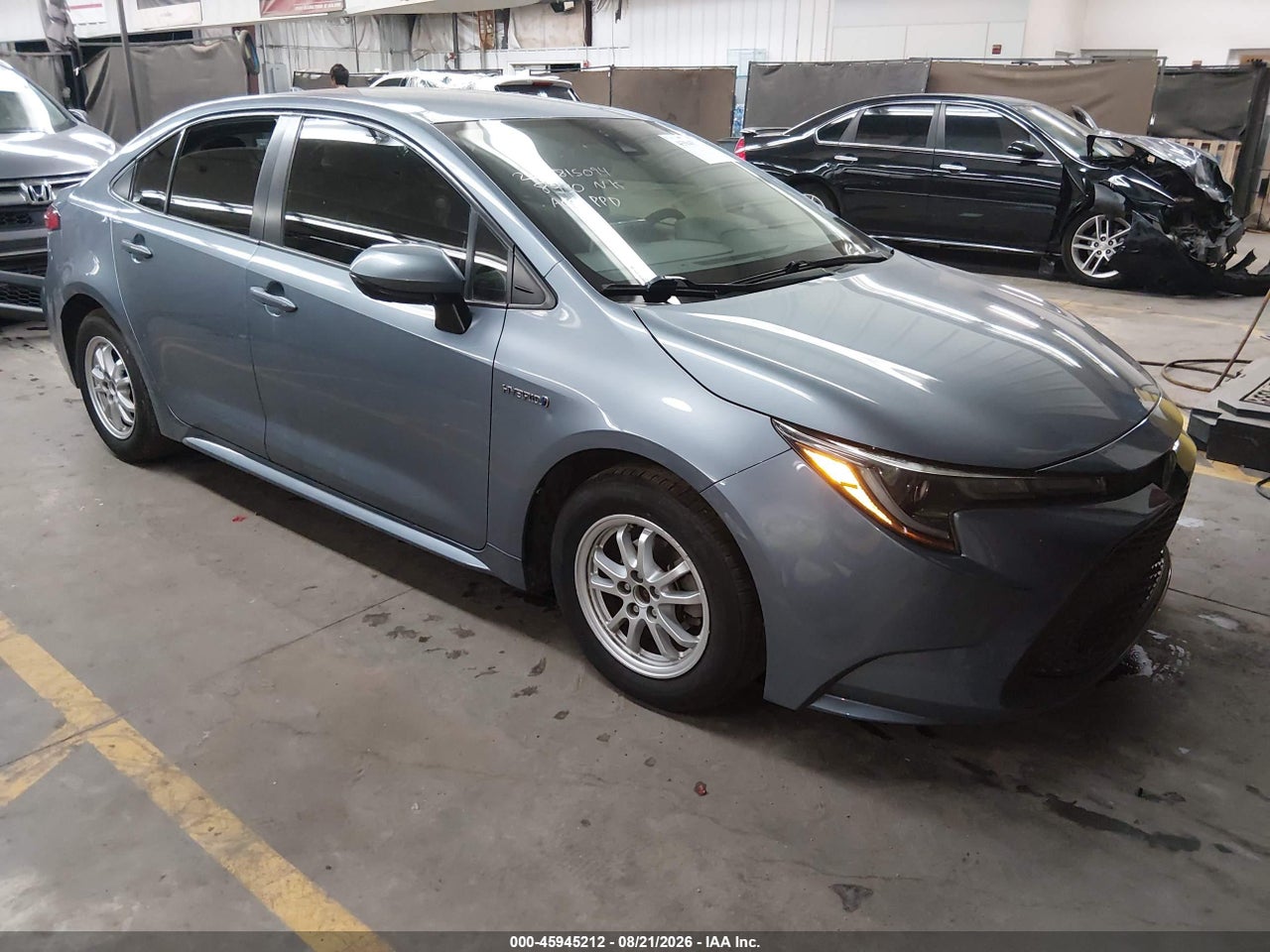 JTDEAMDE3MJ****** · 2021 TOYOTA COROLLA HYBRID LE