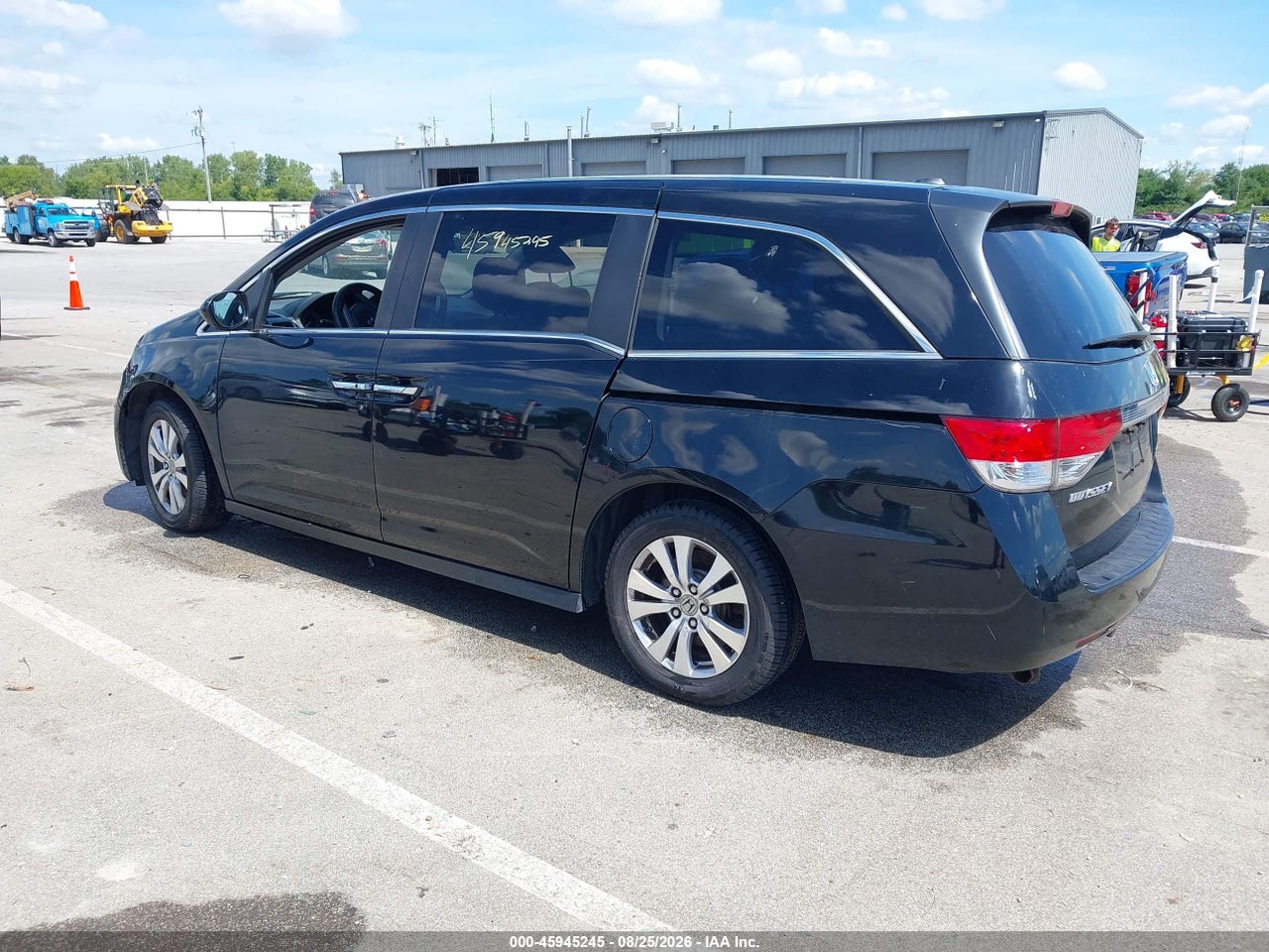 2016 HONDA ODYSSEY SE · 3/11