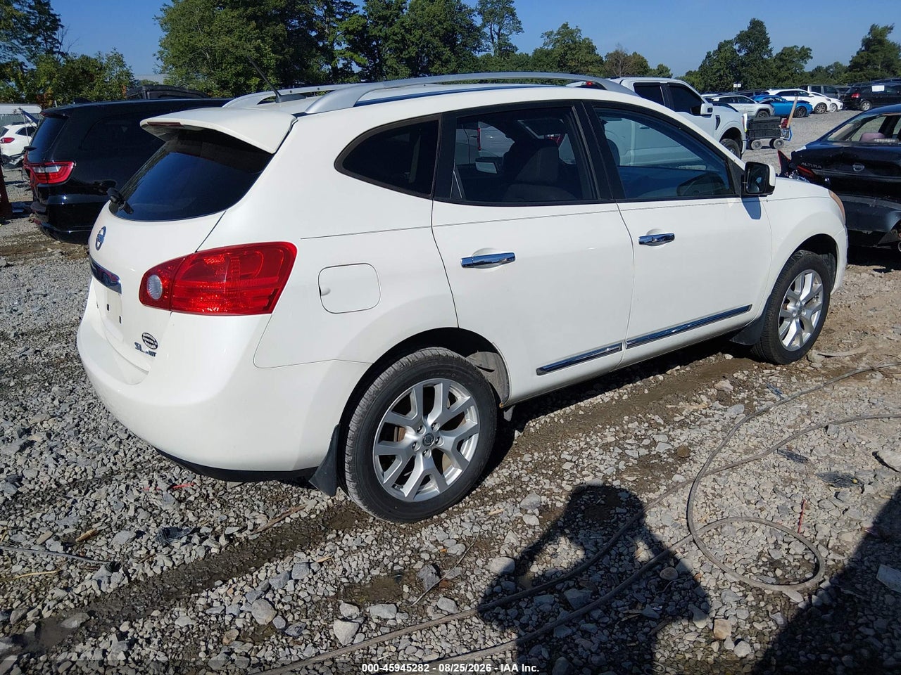 2013 NISSAN ROGUE SV W/SL PKG · 4/11