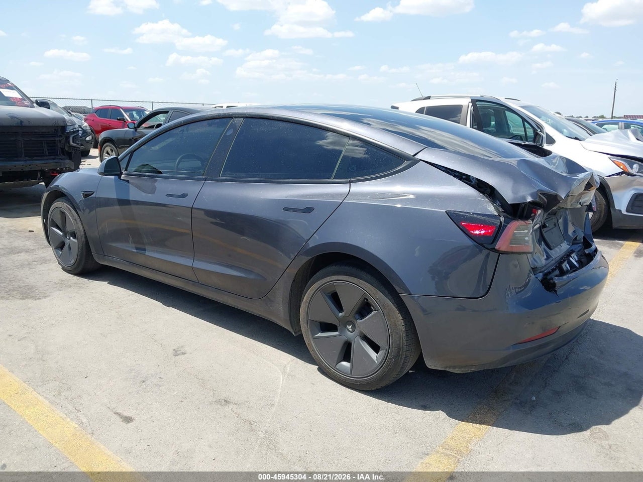 2023 TESLA MODEL 3 REAR-WHEEL DRIVE · 3/9