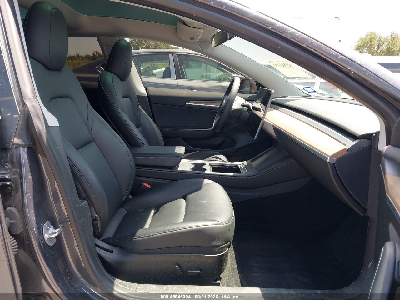 2023 TESLA MODEL 3 REAR-WHEEL DRIVE · 5/9