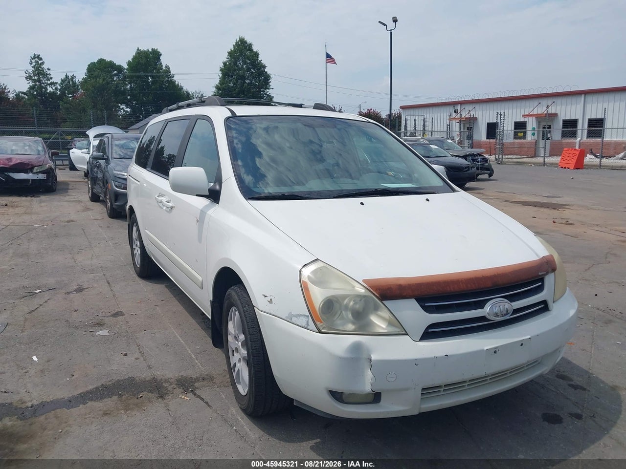 KNDMB233666****** · 2006 KIA SEDONA EX/LX