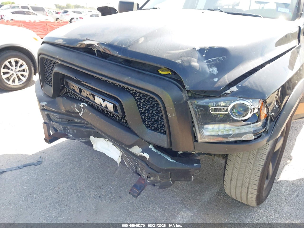2020 RAM 1500 CLASSIC WARLOCK  4X4 6'4 BOX · 6/11