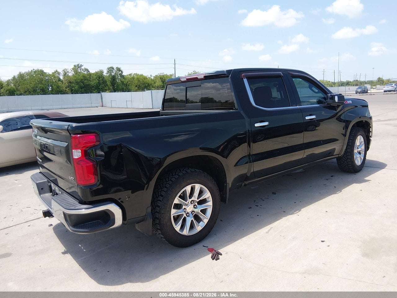 2021 CHEVROLET SILVERADO 1500 4WD  SHORT BED LTZ · 4/11