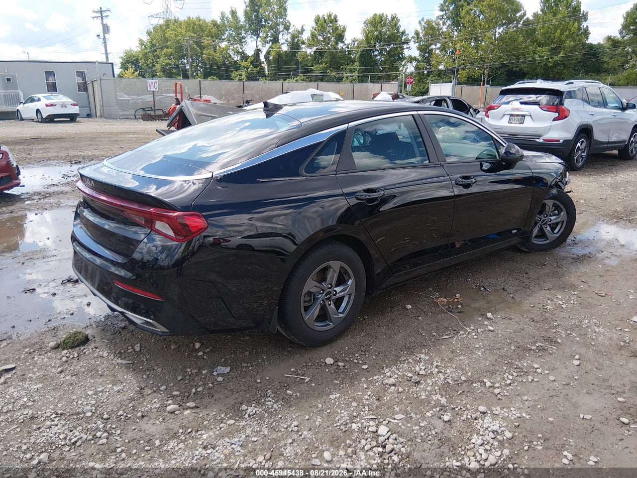 2023 KIA K5 LXS · 4/11