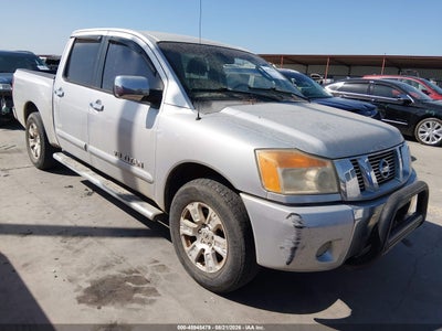2009 NISSAN TITAN SE