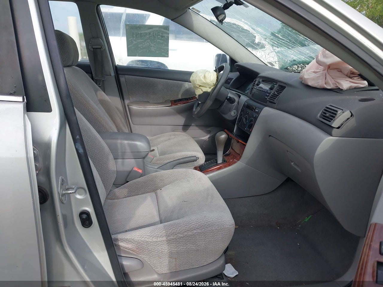 2003 TOYOTA COROLLA LE · 5/10