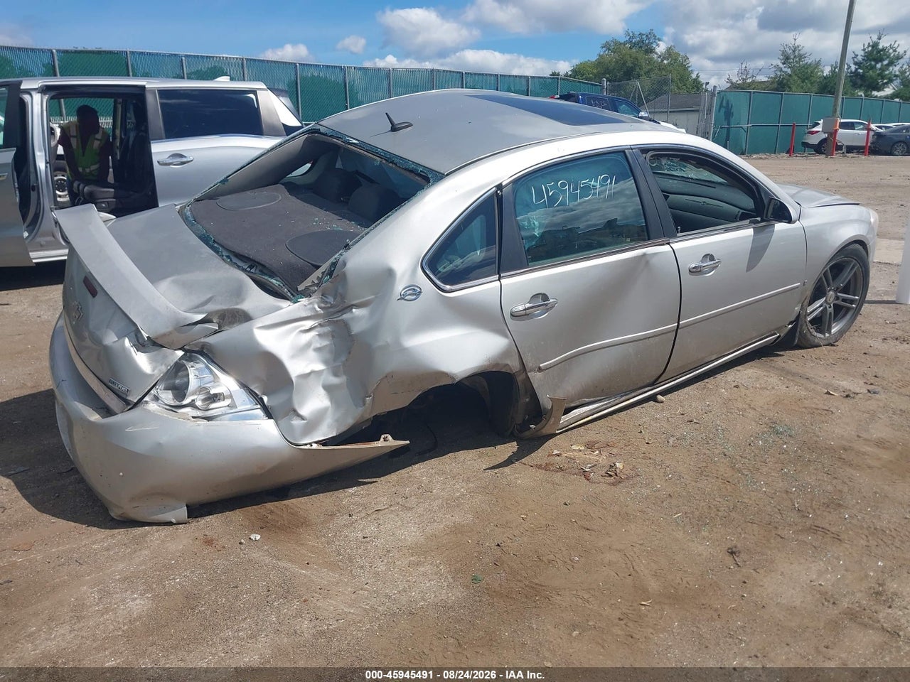 2008 CHEVROLET IMPALA LTZ · 4/11