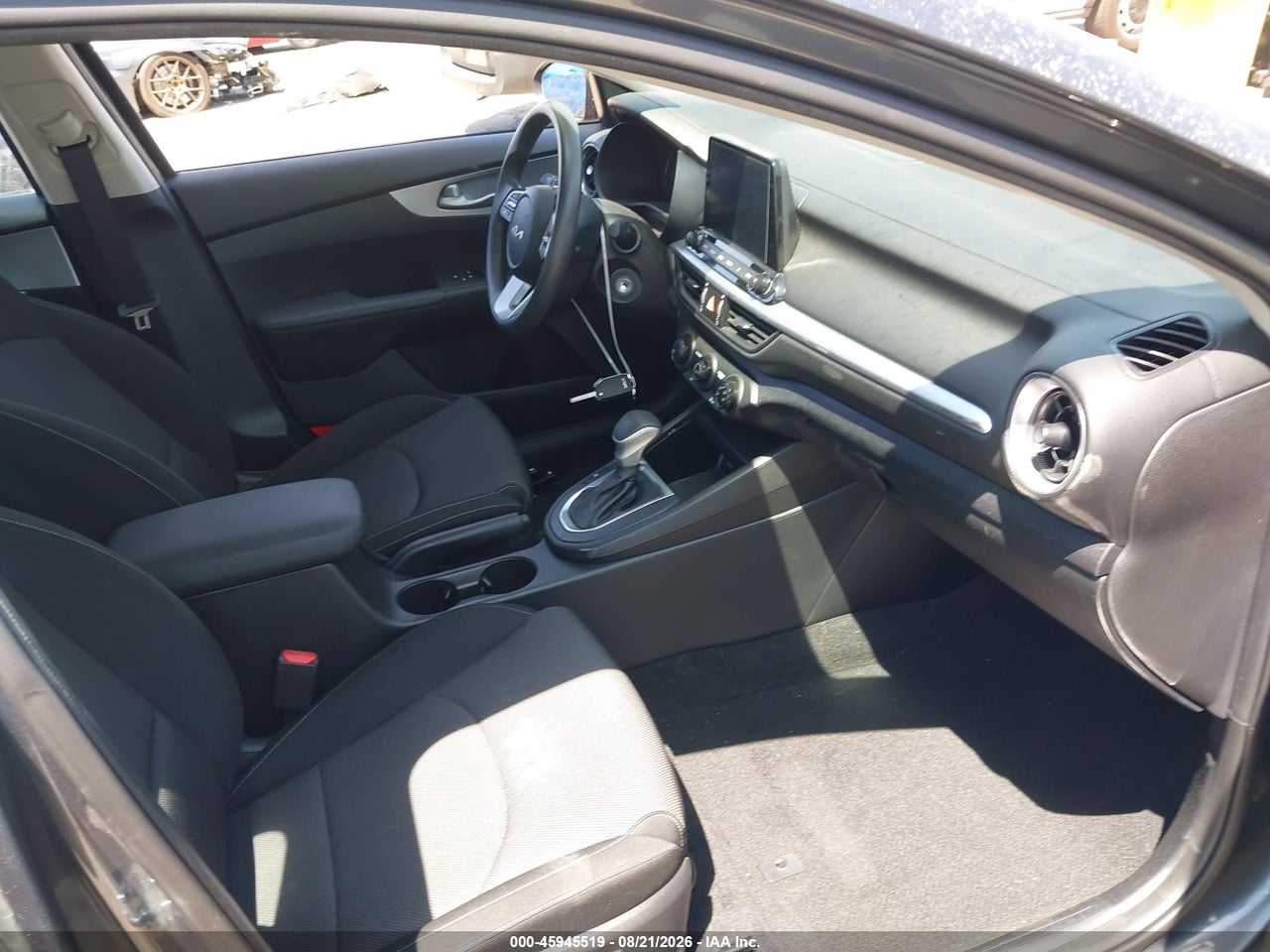 2022 KIA FORTE LXS · 5/11