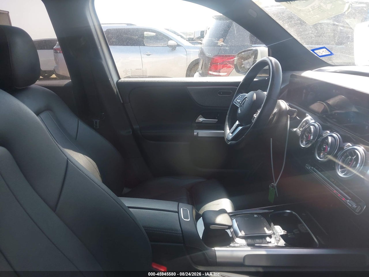 2022 MERCEDES-BENZ GLB 250 4MATIC · 5/11