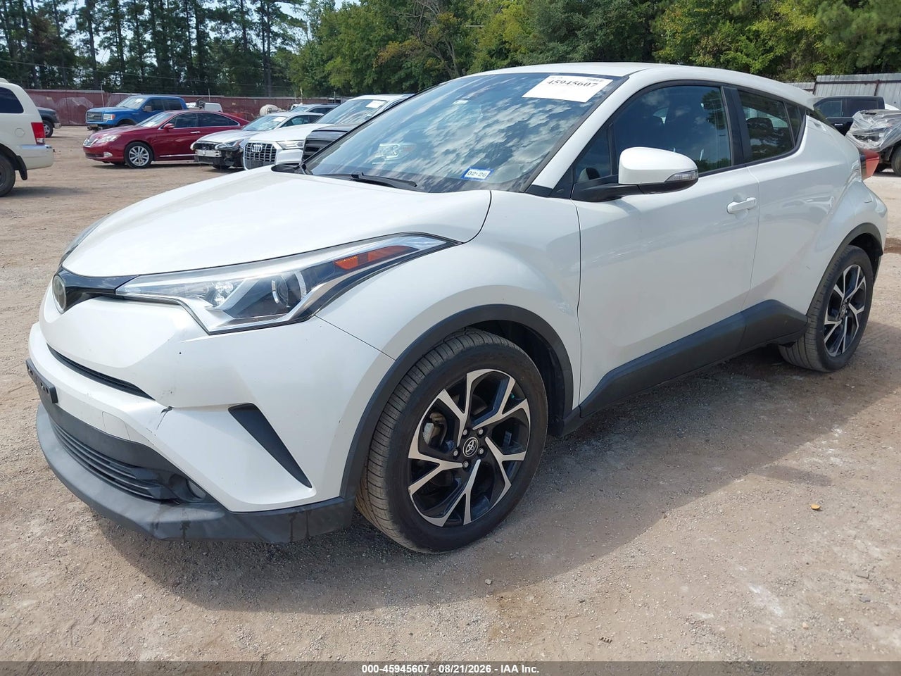 2018 TOYOTA C-HR XLE PREMIUM · 2/11