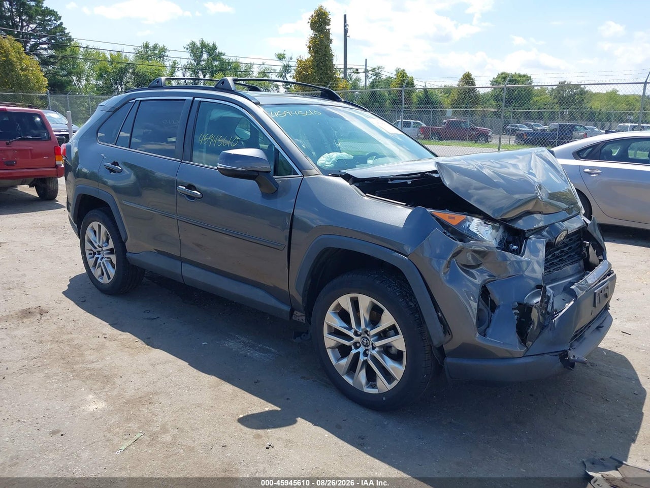 2T3A1RFVXKC****** · 2019 TOYOTA RAV4 XLE PREMIUM