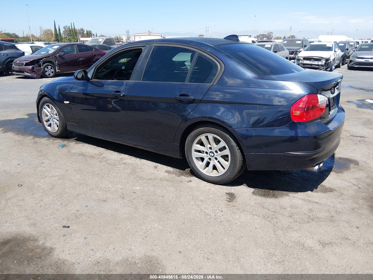 2006 BMW 325I · 3/11