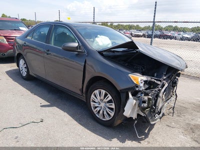 2014 TOYOTA CAMRY L