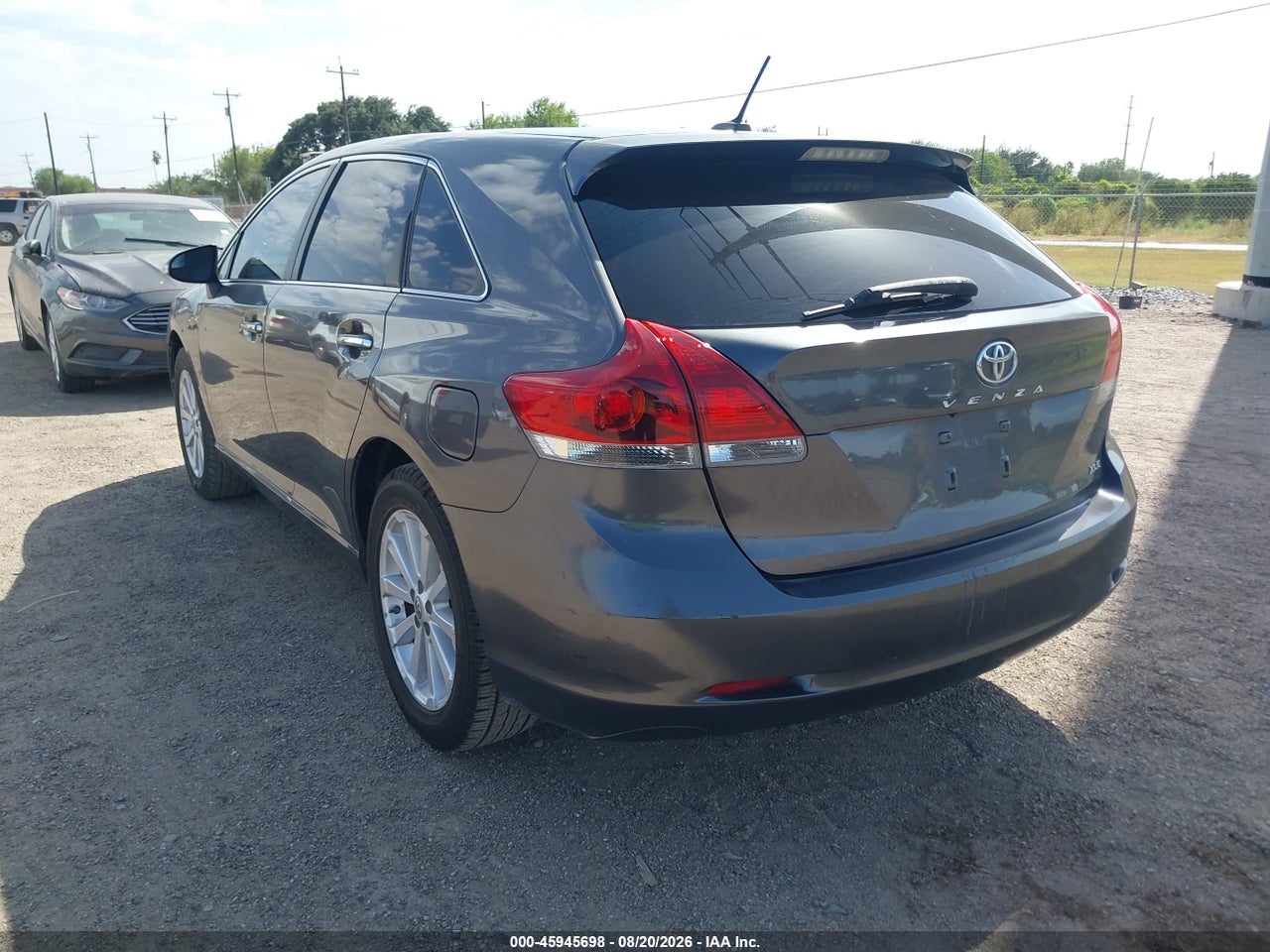 2014 TOYOTA VENZA XLE · 3/11