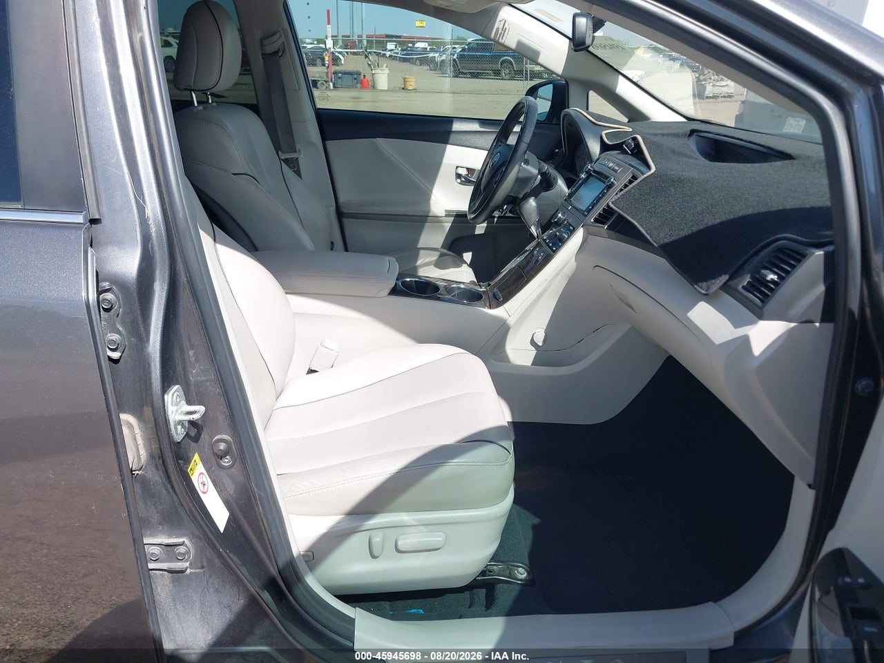 2014 TOYOTA VENZA XLE · 5/11