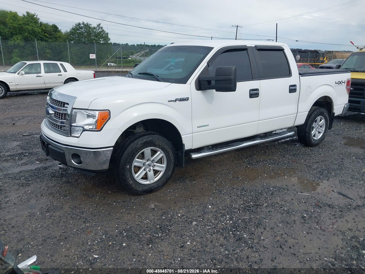 2013 FORD F-150 XLT · 2/11