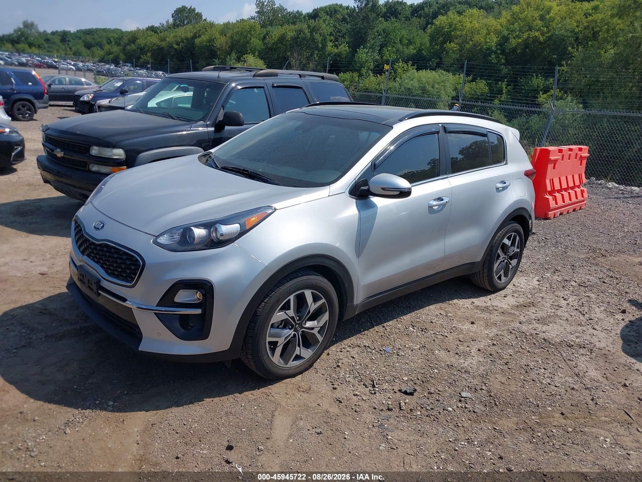 2020 KIA SPORTAGE EX · 2/11