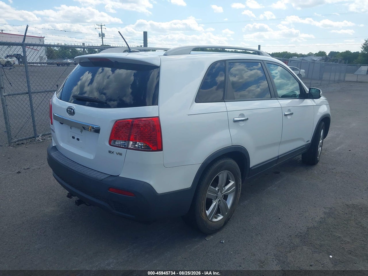 2013 KIA SORENTO EX V6 · 4/11