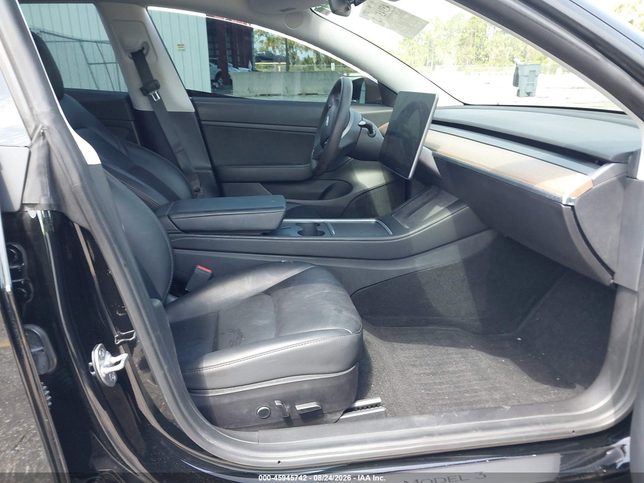 2021 TESLA MODEL 3 STANDARD RANGE PLUS REAR-WHEEL DRIVE · 5/9
